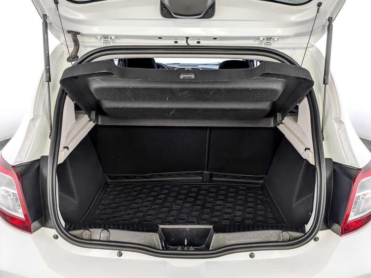 Renault Sandero 2018 года с пробегом. Фото: #9