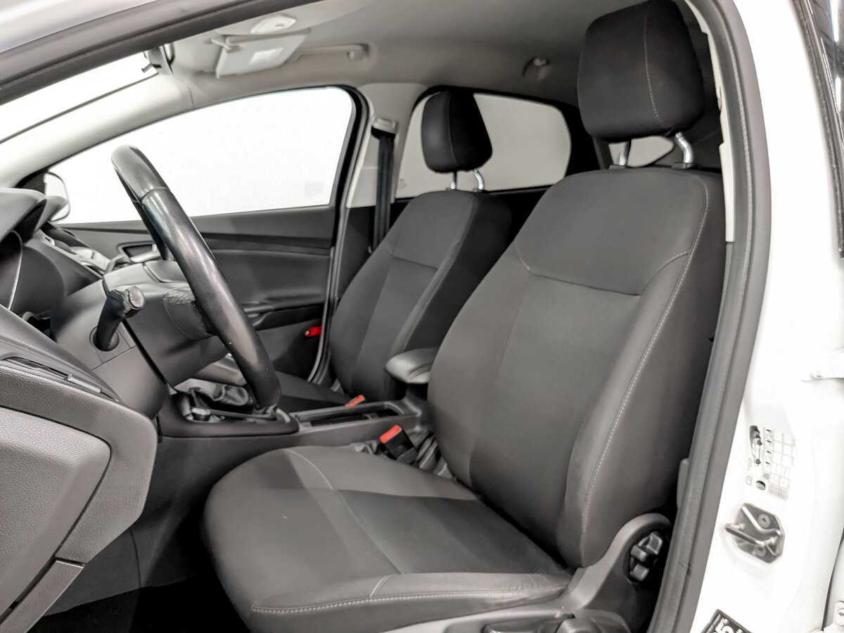 Ford Focus 2015 года с пробегом. Фото: #16