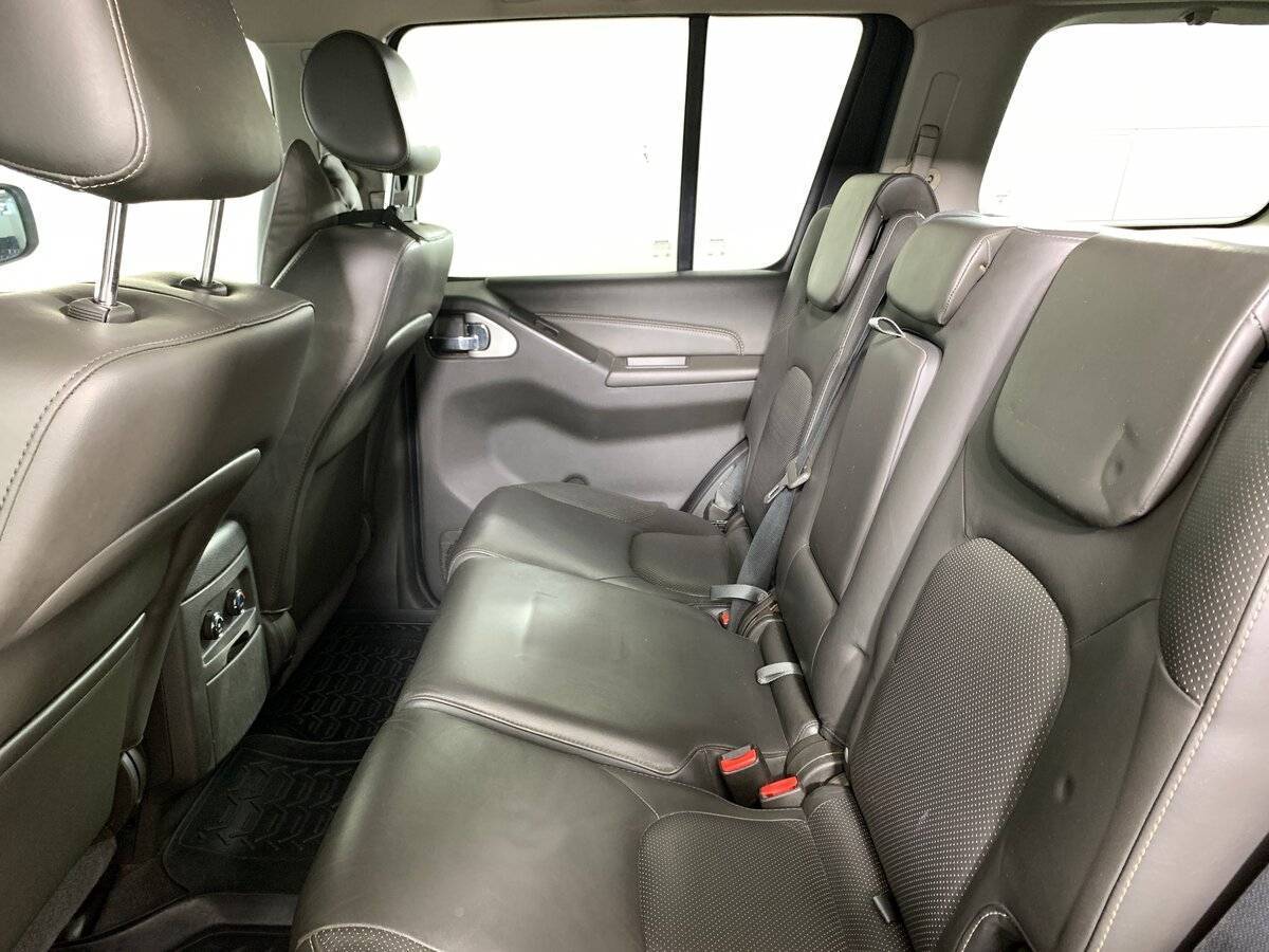 Nissan Pathfinder 2012 года с пробегом. Фото: #17