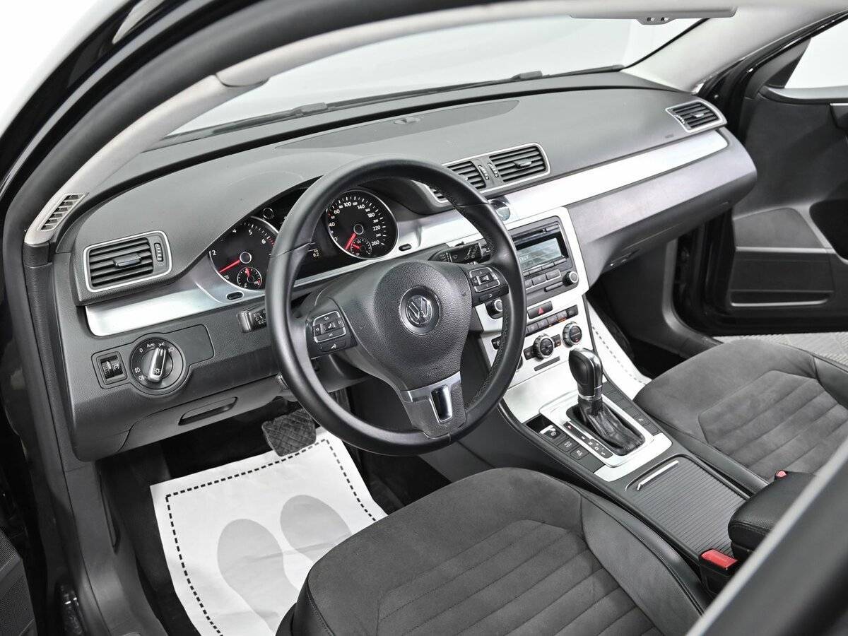 Volkswagen Passat 2012 года с пробегом. Фото: #7