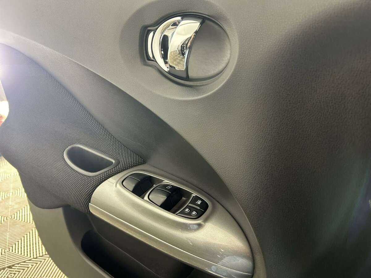 Nissan Juke 2012 года с пробегом. Фото: #7