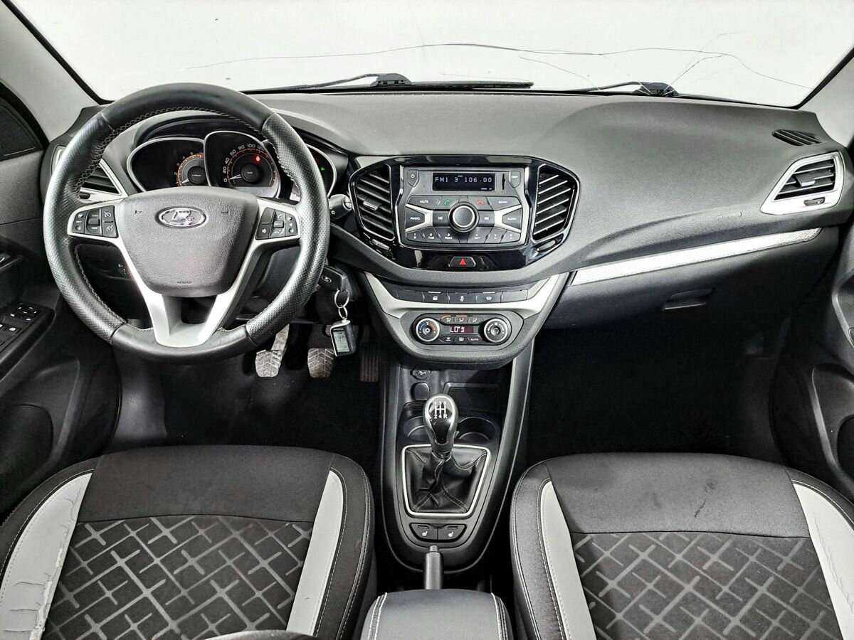 Lada (ВАЗ) Vesta 2017 года с пробегом. Фото: #13