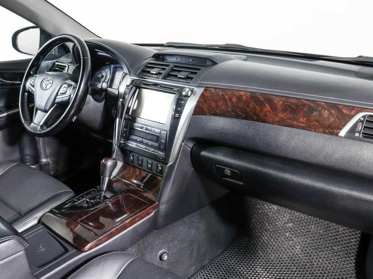 Toyota Camry 2015 года с пробегом. Фото: #6