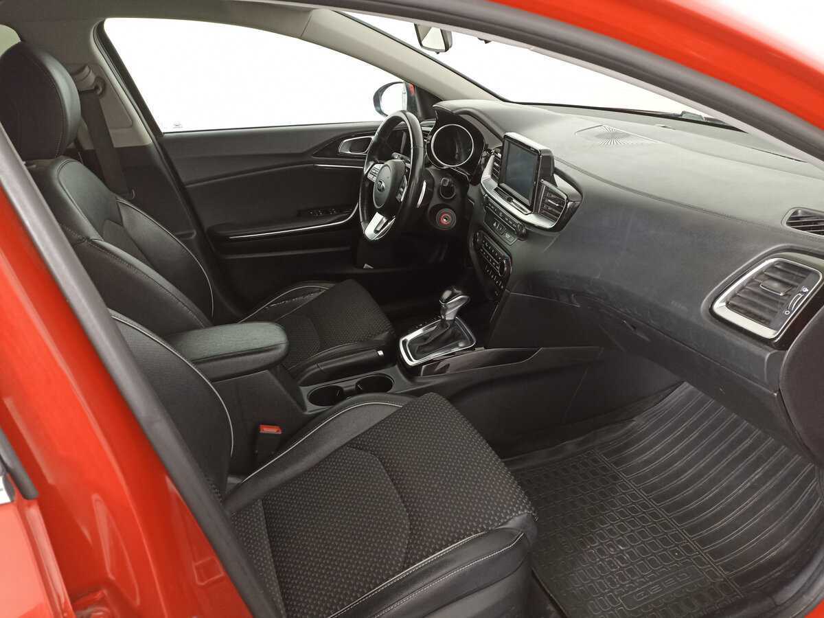 Kia Ceed 2018 года с пробегом. Фото: #7