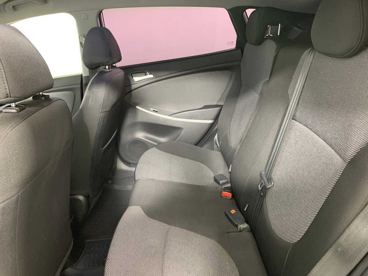 Hyundai Solaris 2013 года с пробегом. Фото: #17