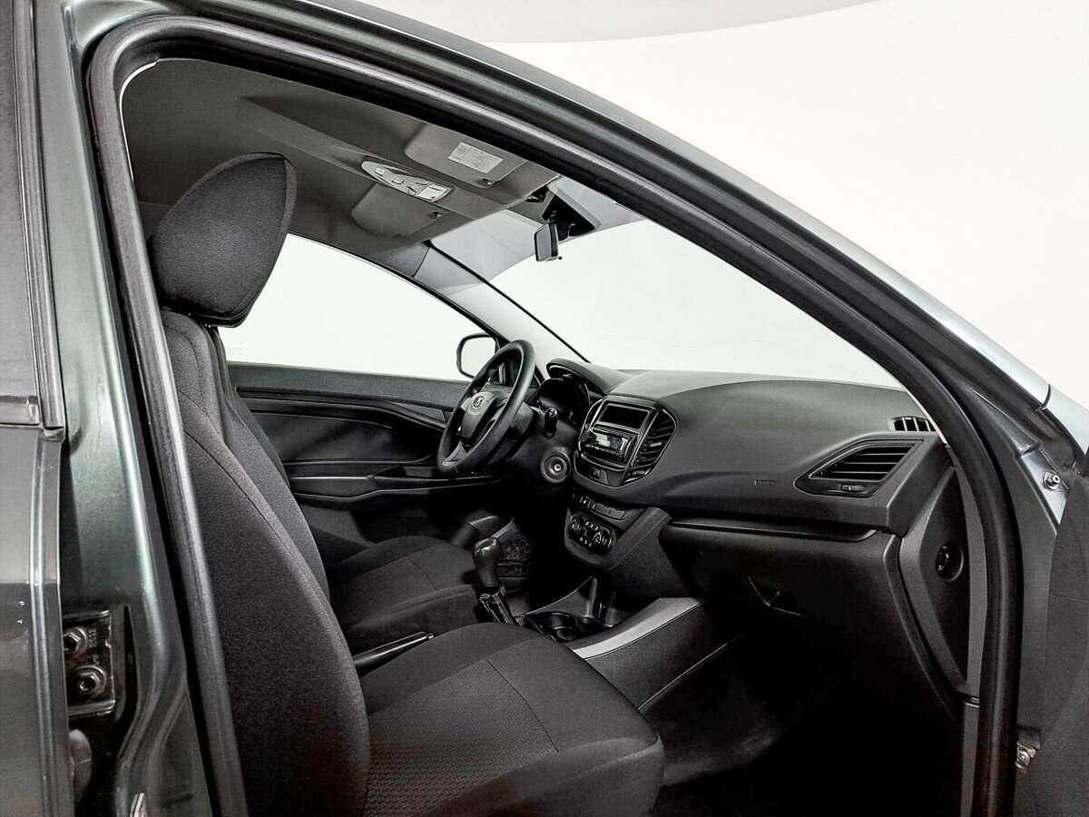 Lada (ВАЗ) Vesta 2017 года с пробегом. Фото: #7