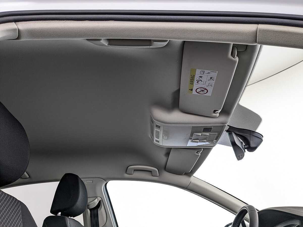 Volkswagen Passat 2017 года с пробегом. Фото: #22