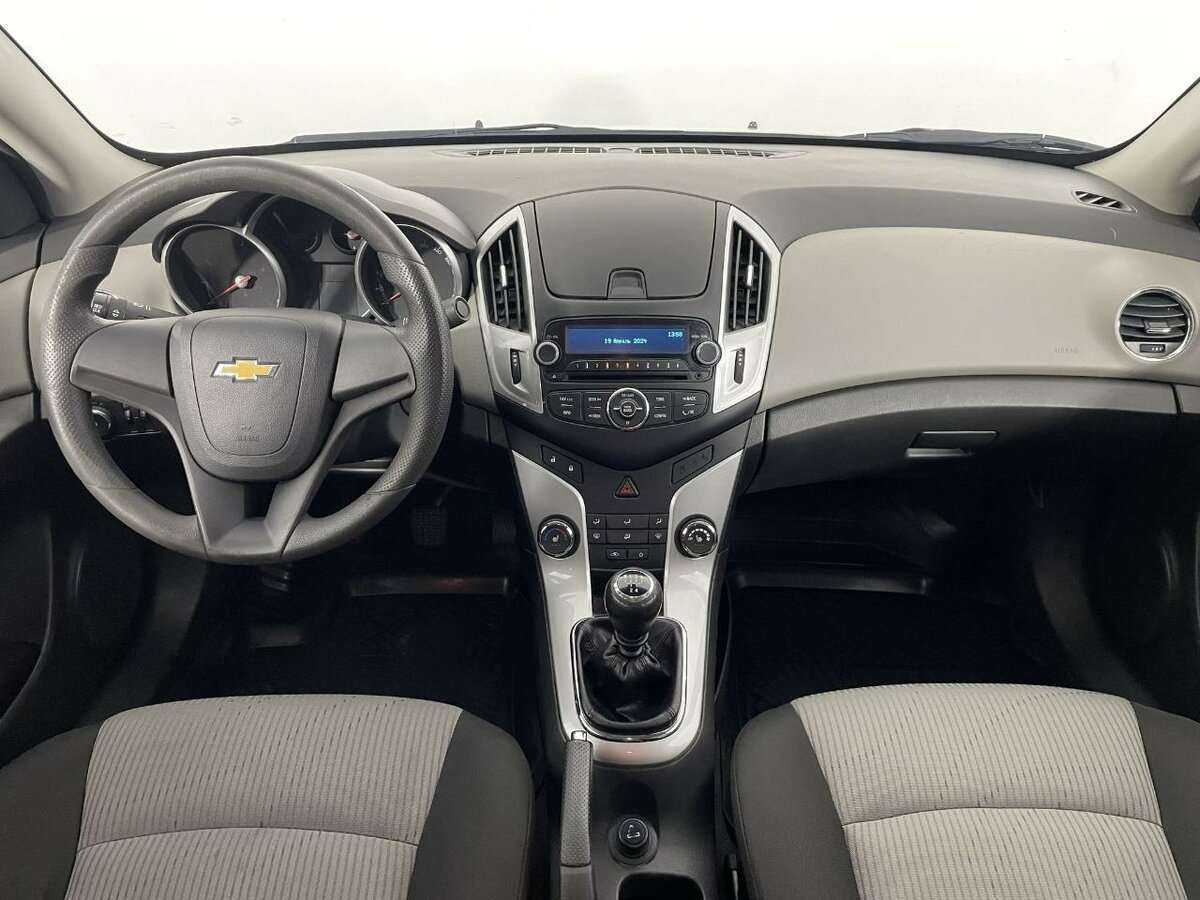 Chevrolet Cruze 2014 года с пробегом. Фото: #6
