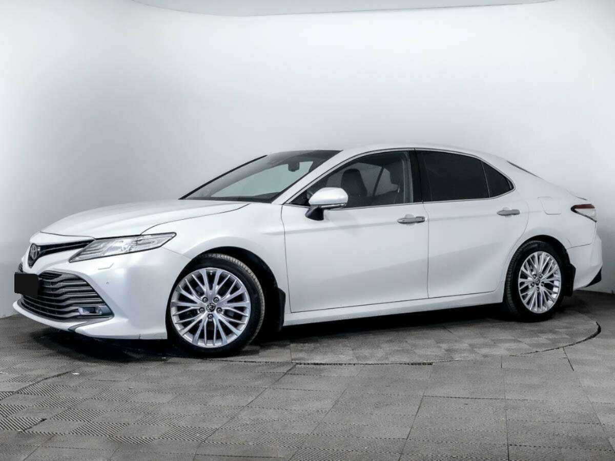 Toyota Camry 2018 года с пробегом. Фото: #0