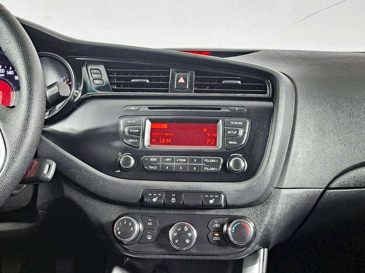 Kia Ceed 2015 года с пробегом. Фото: #11