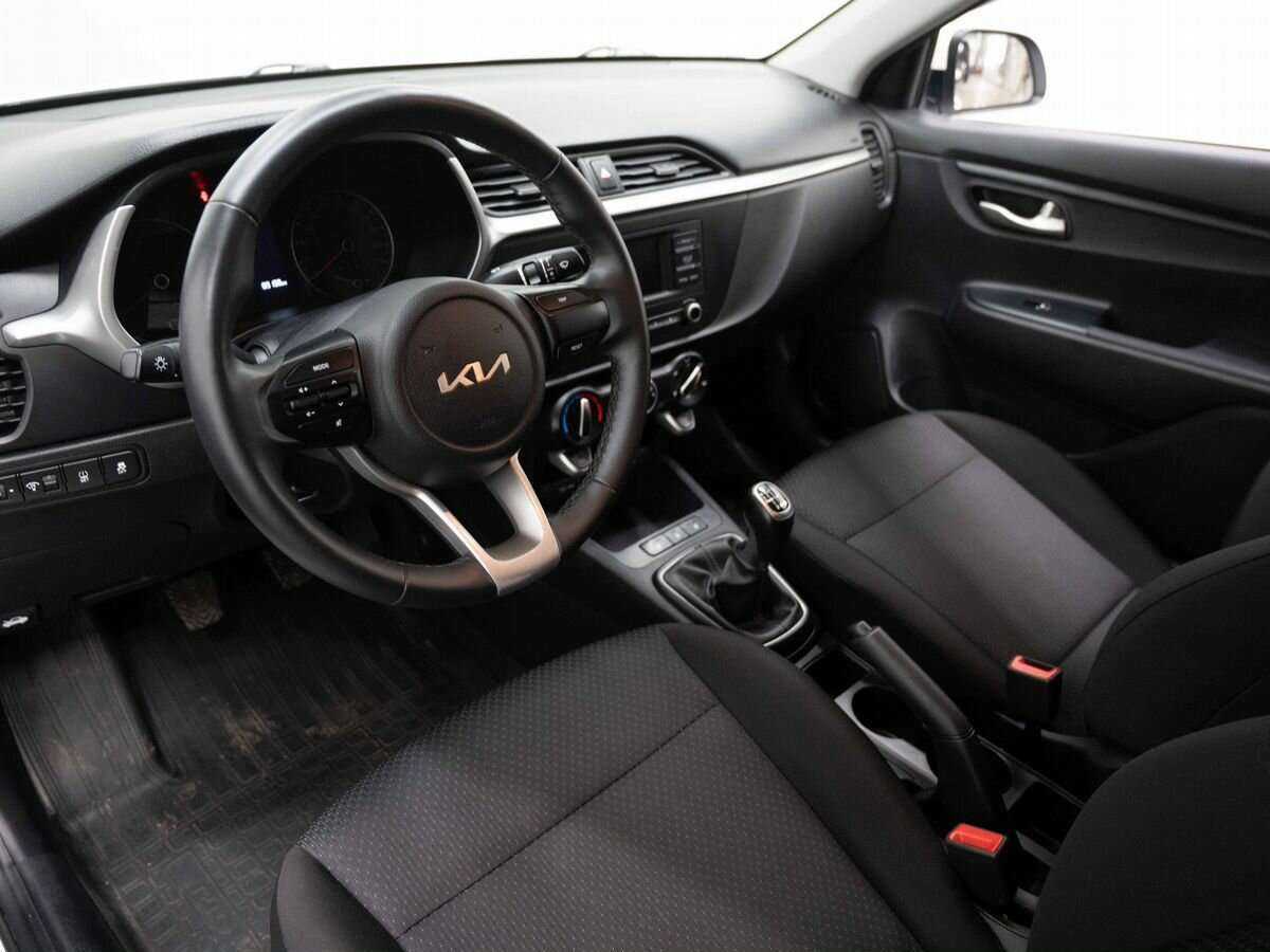 Kia Rio 2022 года с пробегом. Фото: #6