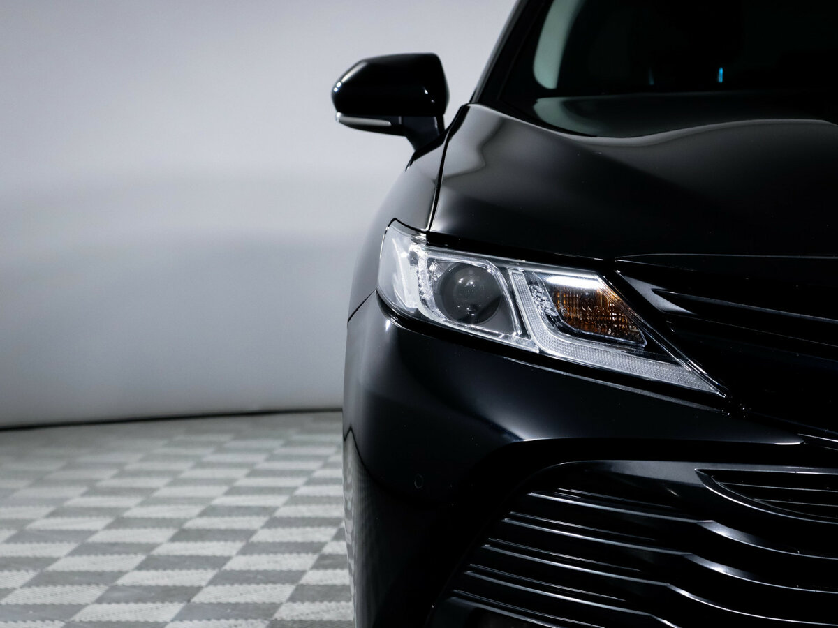 Toyota Camry 2019 года с пробегом. Фото: #16