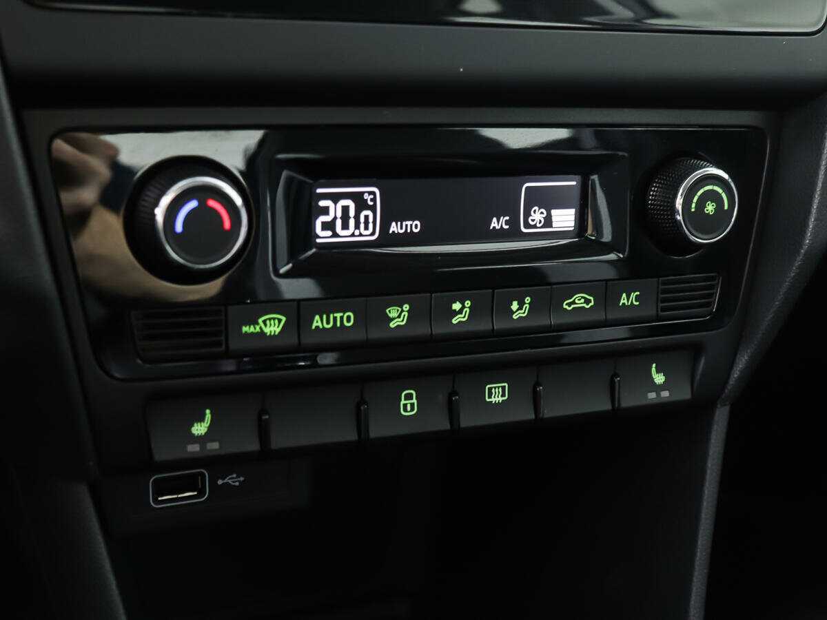 Skoda Rapid 2019 года с пробегом. Фото: #17