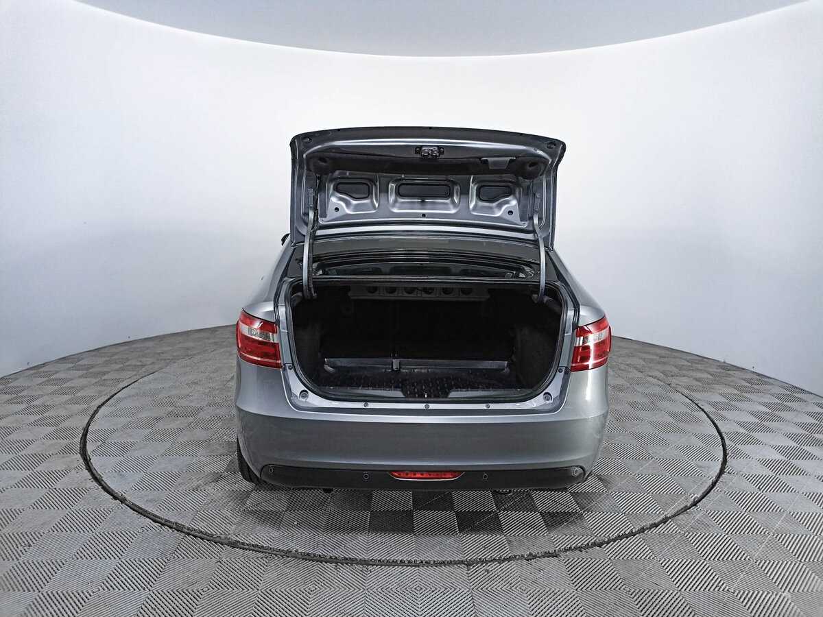 Lada (ВАЗ) Vesta 2017 года с пробегом. Фото: #9