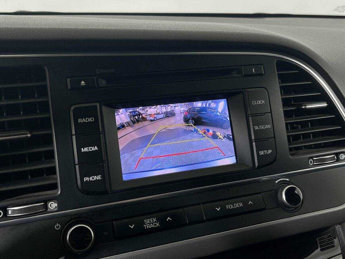 Hyundai Elantra 2018 года с пробегом. Фото: #13