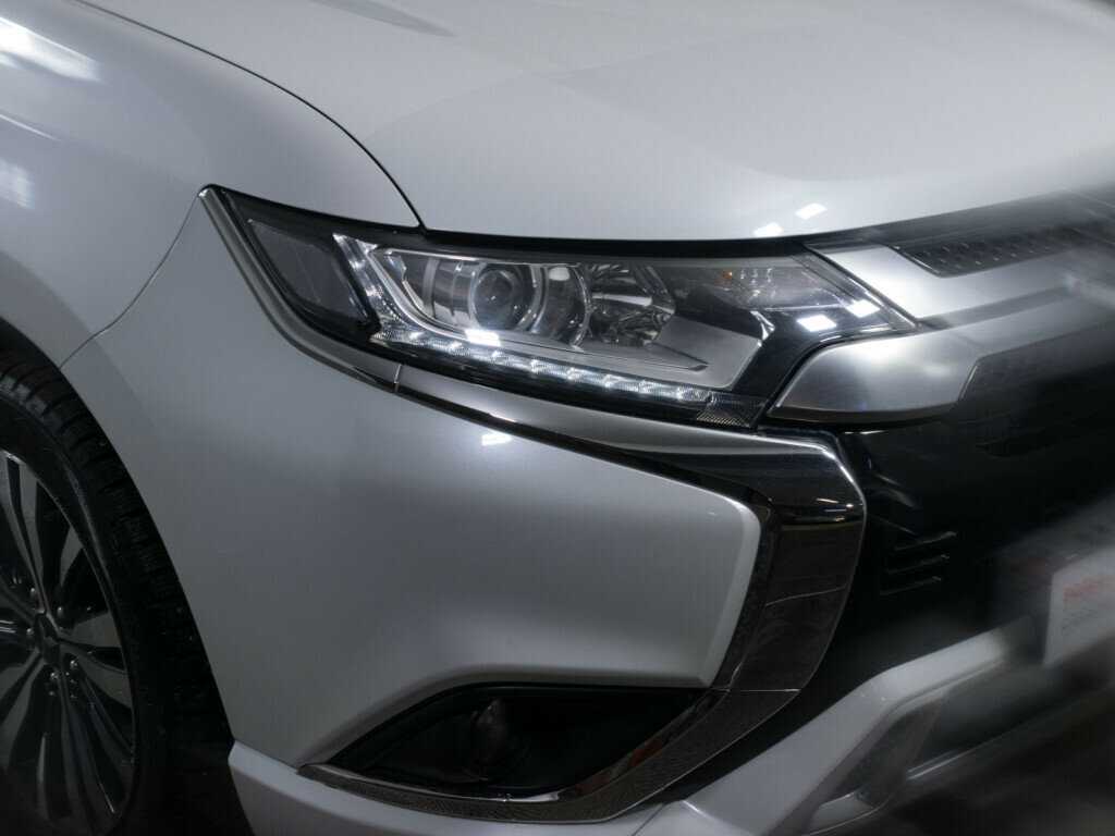 Mitsubishi Outlander 2022 года с пробегом. Фото: #15