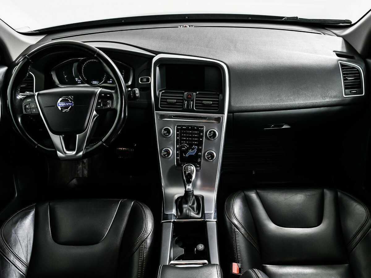 Volvo XC60 2017 года с пробегом. Фото: #10