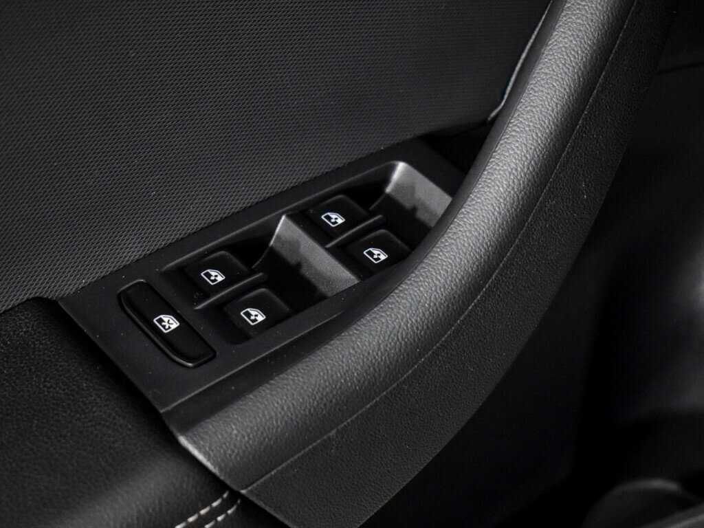 Volkswagen Polo 2020 года с пробегом. Фото: #9