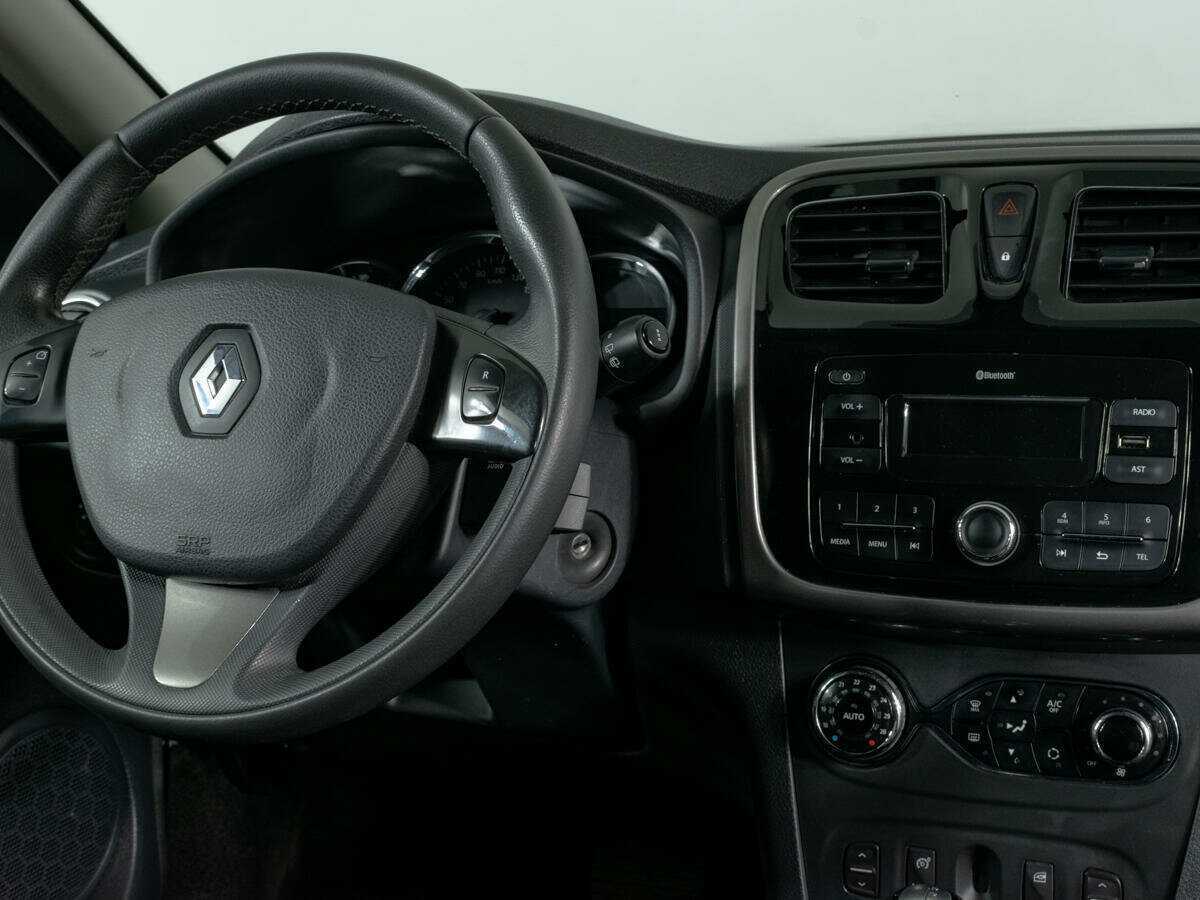 Renault Sandero 2017 года с пробегом. Фото: #10