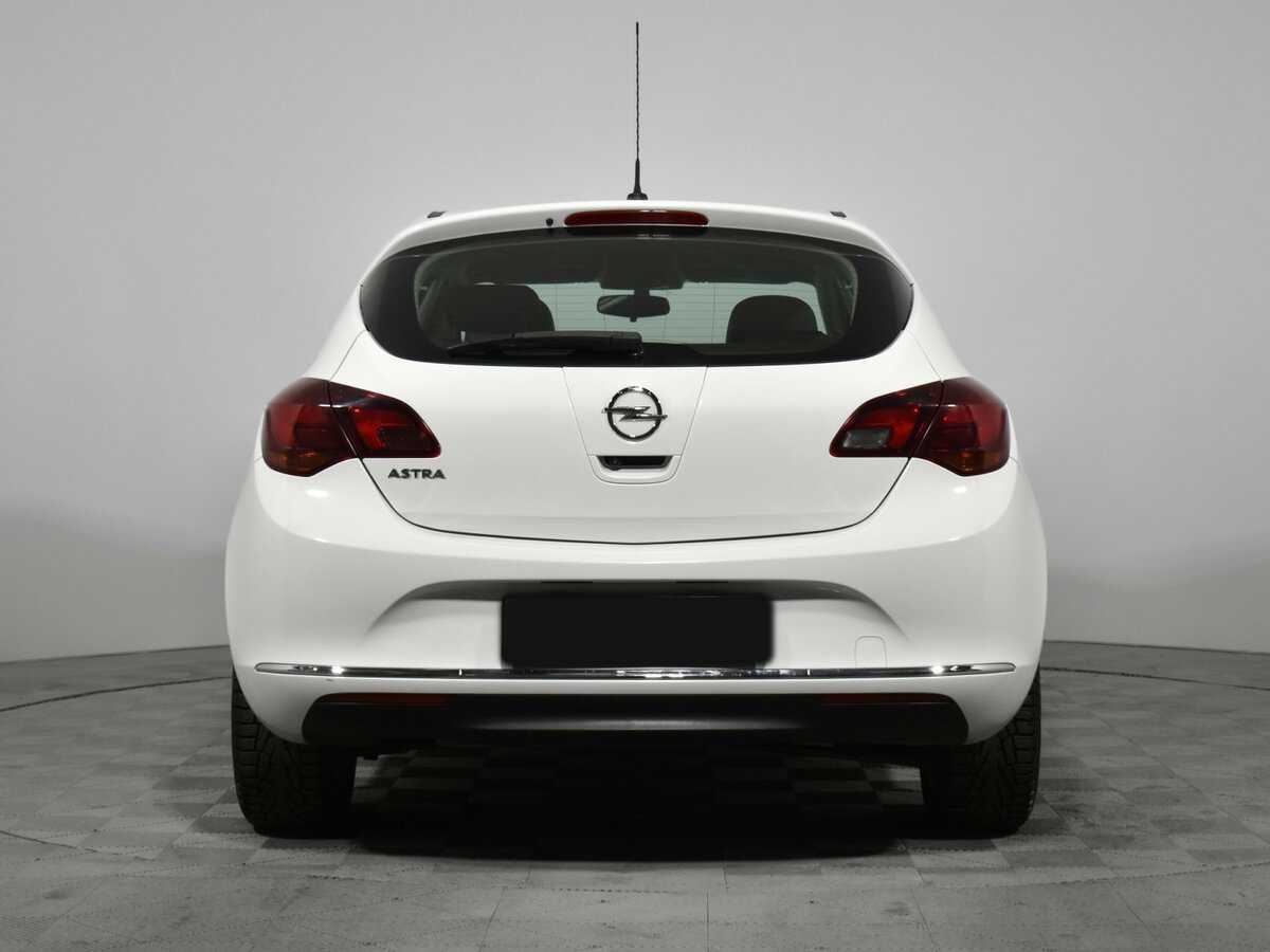 Opel Astra 2014 года с пробегом. Фото: #6