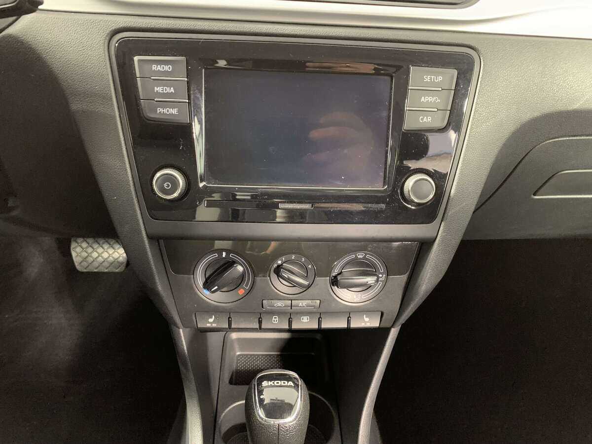 Skoda Rapid 2019 года с пробегом. Фото: #12