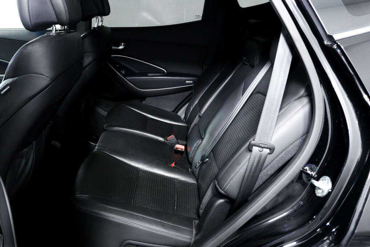 Hyundai Santa Fe 2013 года с пробегом. Фото: #11