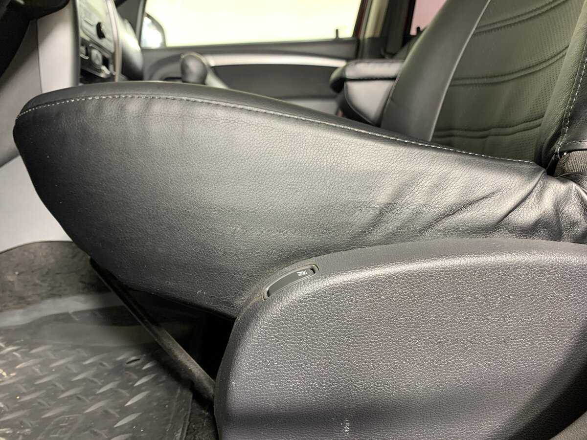 Renault Duster 2012 года с пробегом. Фото: #16