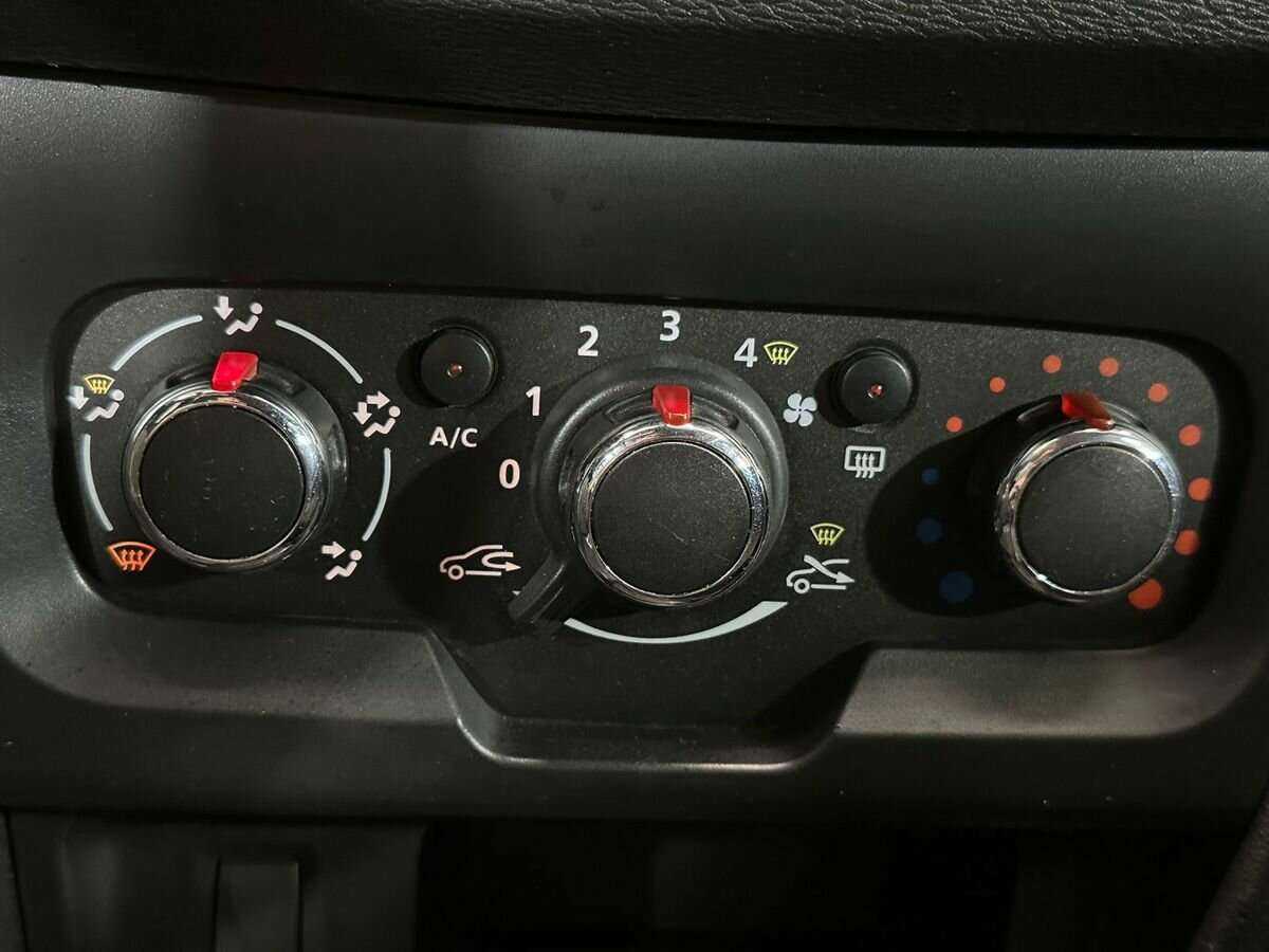 Lada (ВАЗ) XRAY 2017 года с пробегом. Фото: #14