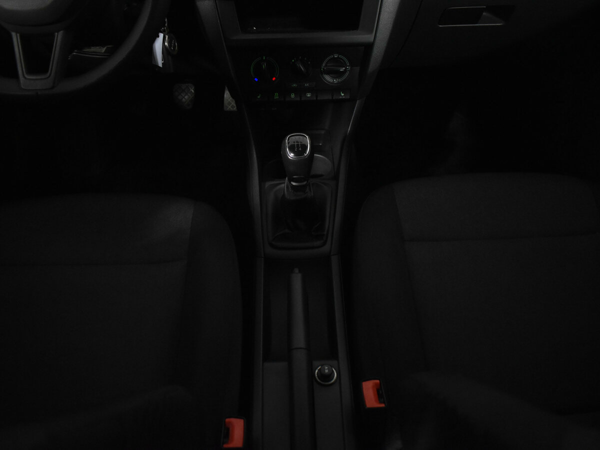 Skoda Rapid 2017 года с пробегом. Фото: #13