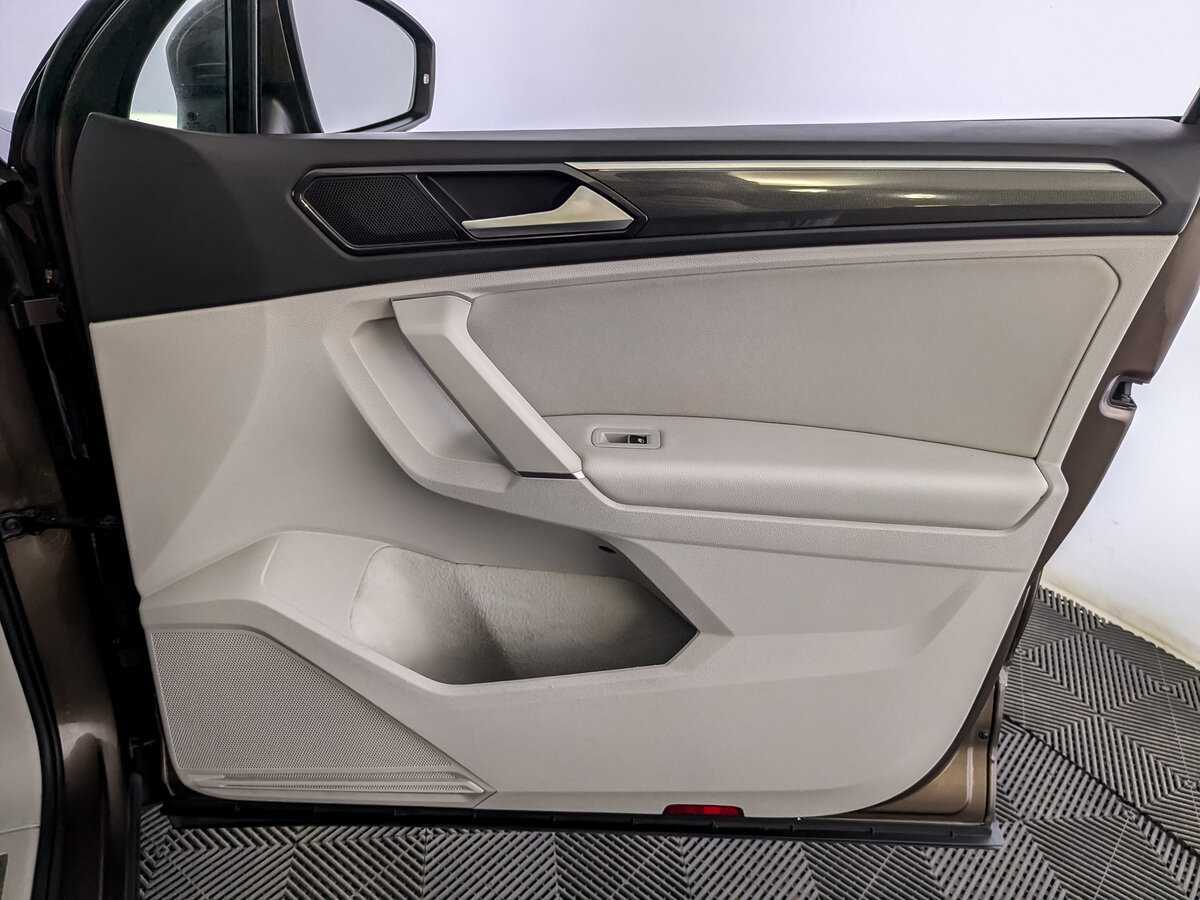 Volkswagen Tiguan 2017 года с пробегом. Фото: #23