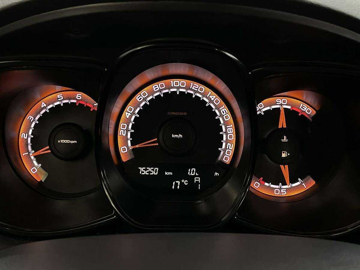 Lada (ВАЗ) Vesta 2019 года с пробегом. Фото: #9