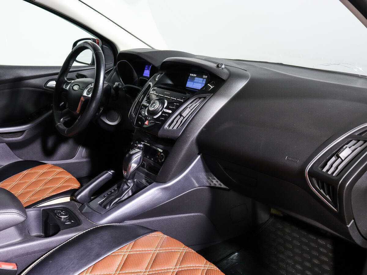 Ford Focus 2012 года с пробегом. Фото: #9