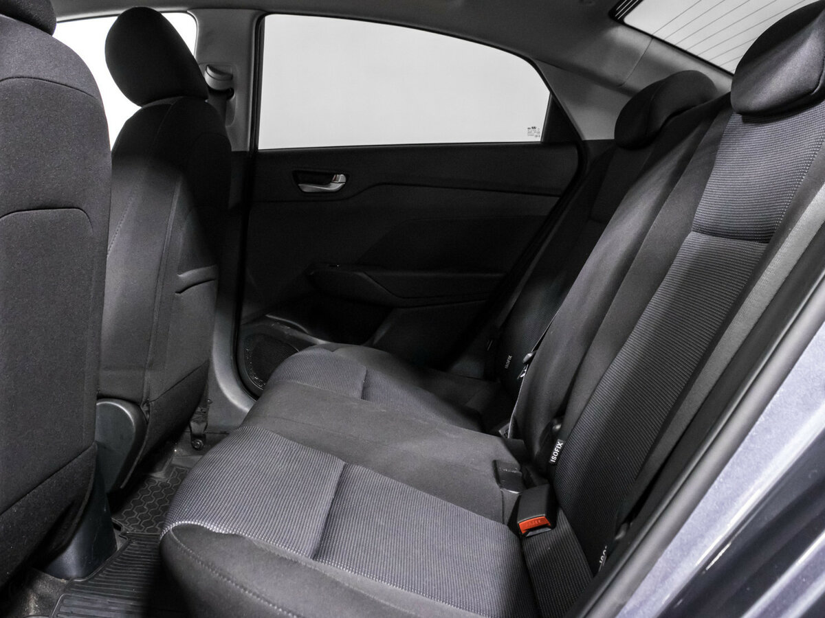 Hyundai Solaris 2021 года с пробегом. Фото: #11