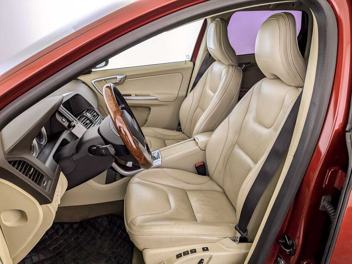 Volvo XC60 2013 года с пробегом. Фото: #17