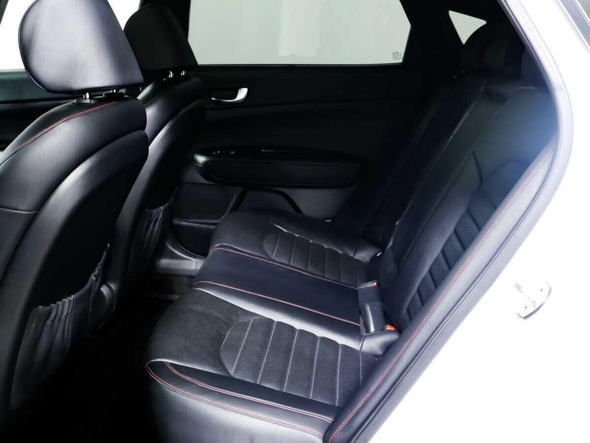 Kia Optima 2018 года с пробегом. Фото: #11