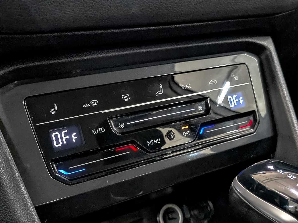 Volkswagen Tiguan 2021 года с пробегом. Фото: #19