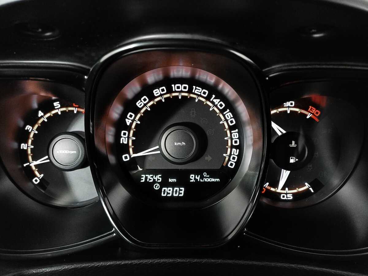 Lada (ВАЗ) Vesta 2019 года с пробегом. Фото: #10