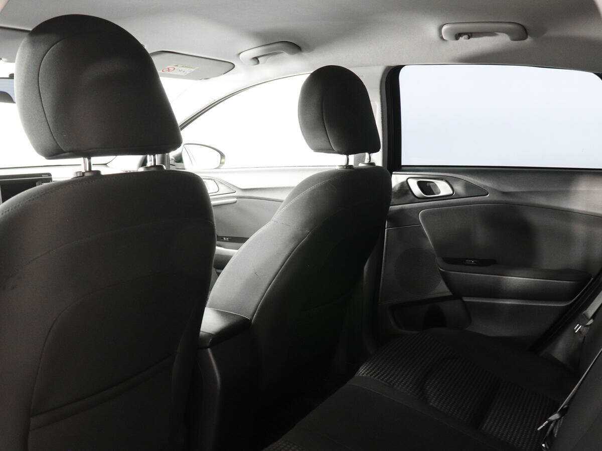 Kia Ceed 2018 года с пробегом. Фото: #11