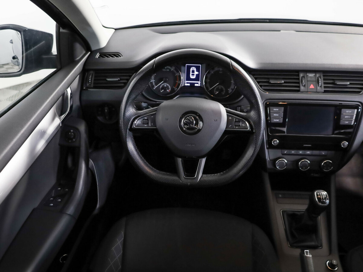 Skoda Octavia 2019 года с пробегом. Фото: #7