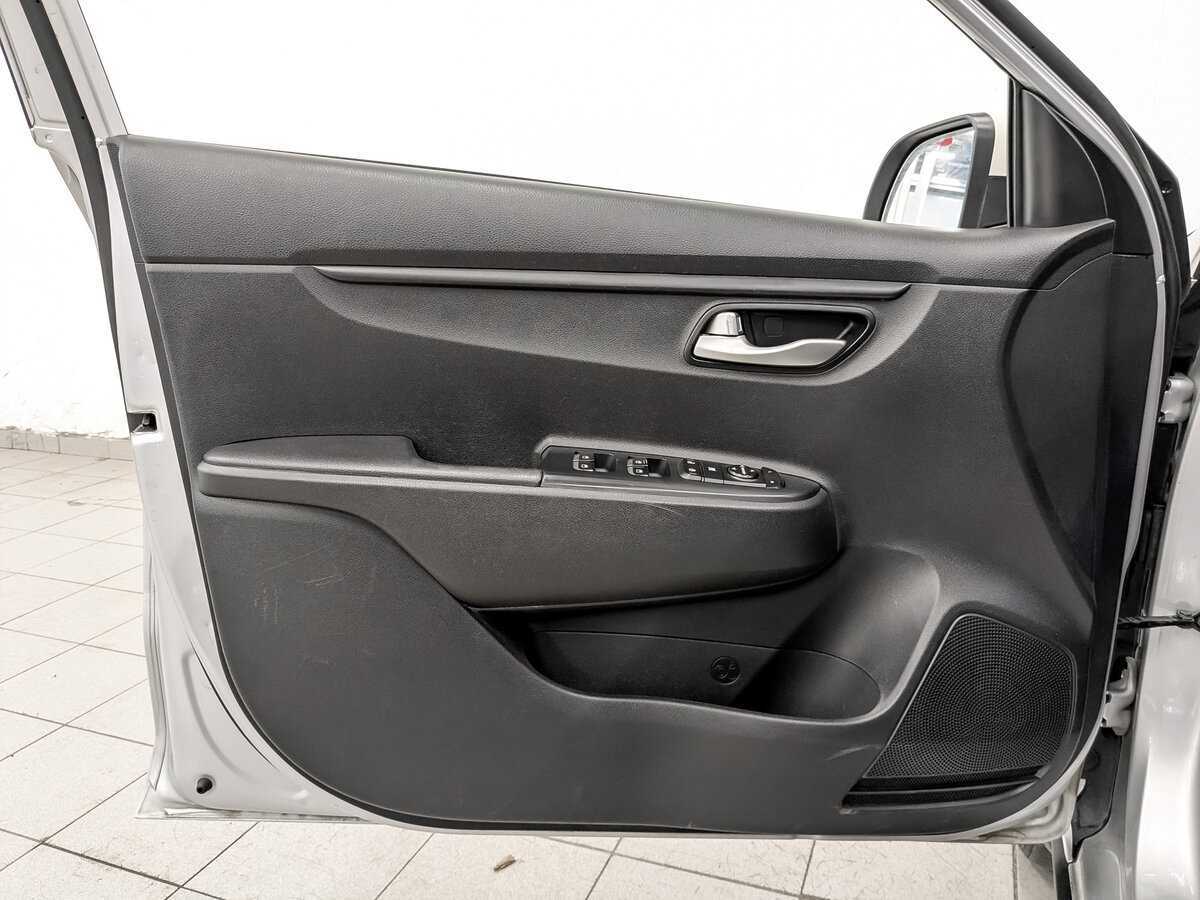 Kia Rio 2020 года с пробегом. Фото: #18