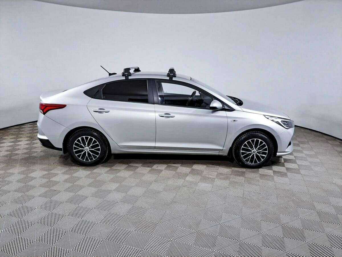 Hyundai Solaris 2021 года с пробегом. Фото: #3