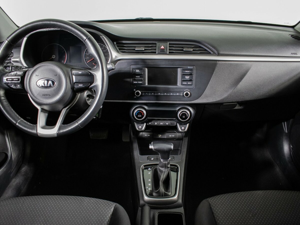 Kia Rio 2021 года с пробегом. Фото: #8