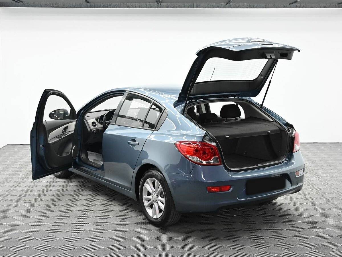 Chevrolet Cruze 2012 года с пробегом. Фото: #4