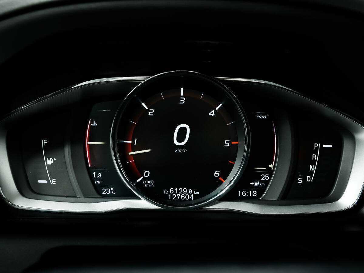 Volvo XC60 2016 года с пробегом. Фото: #7