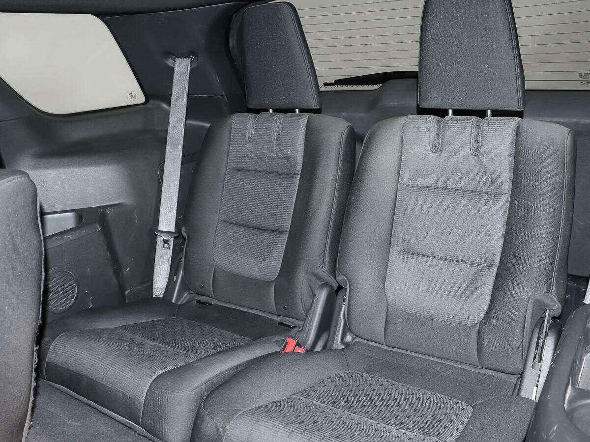 Ford Explorer 2013 года с пробегом. Фото: #15