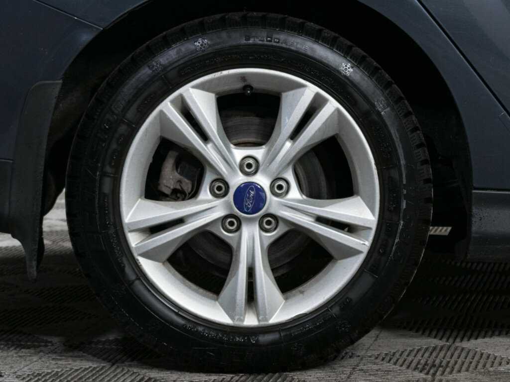 Ford Focus 2012 года с пробегом. Фото: #12