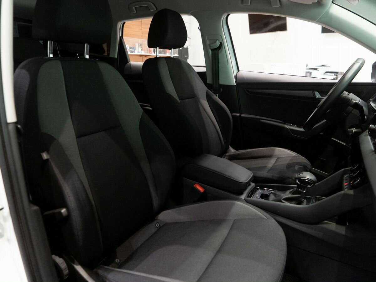 Skoda Karoq 2021 года с пробегом. Фото: #8