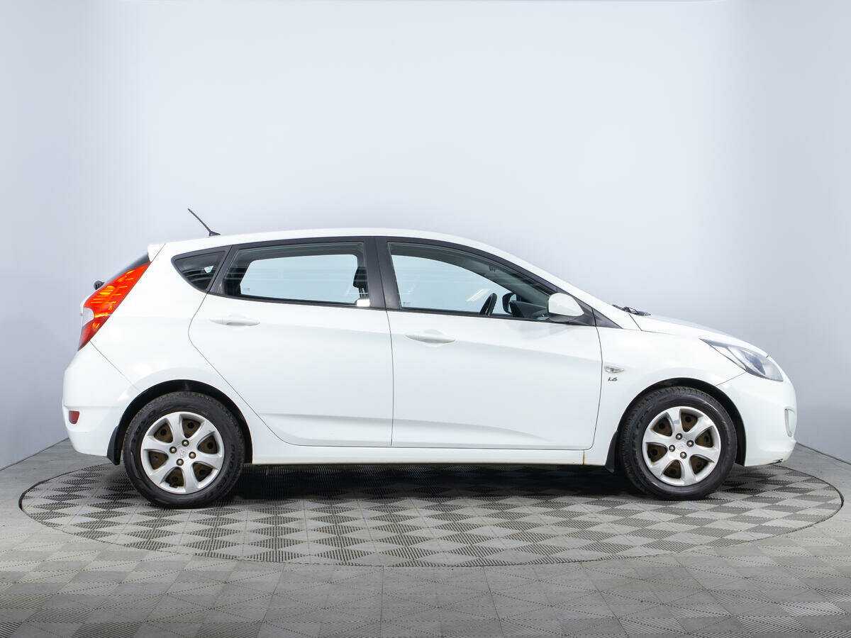 Hyundai Solaris 2014 года с пробегом. Фото: #3
