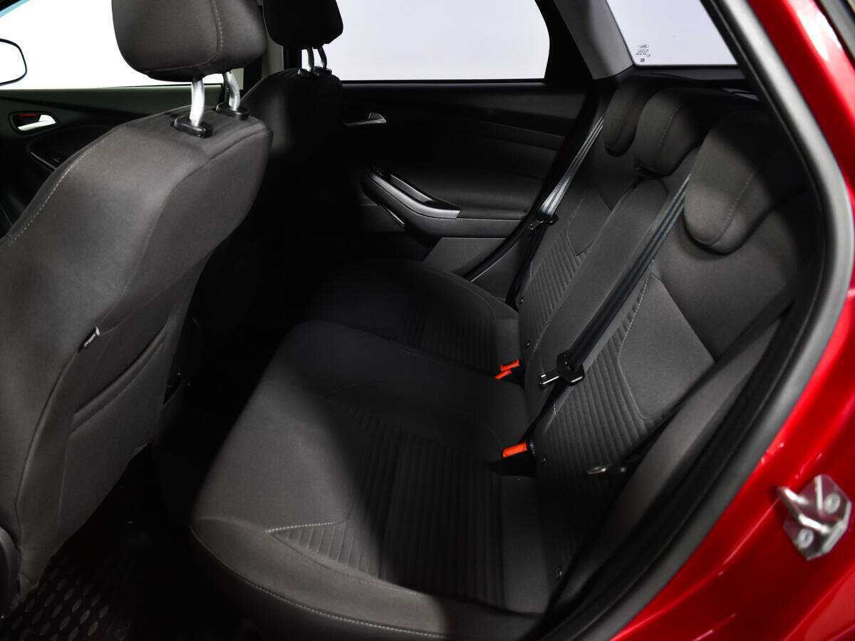 Ford Focus 2018 года с пробегом. Фото: #9