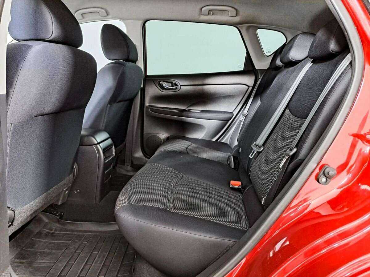 Nissan Tiida 2015 года с пробегом. Фото: #9